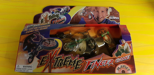 Extreme finger game stuntbike - extreme,